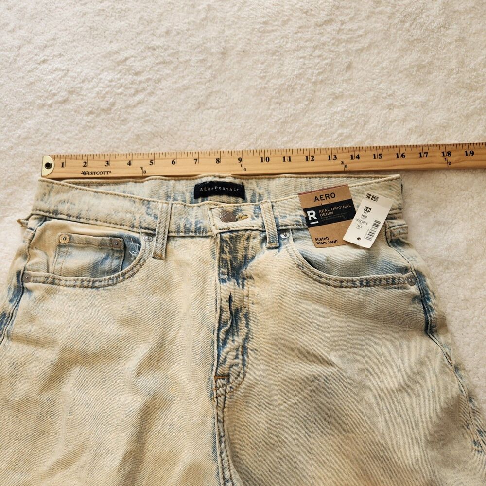 NWD Aeropostale Womens Stretch Mom Jean Cut Off Light Wash High Rise Size 10 - Picture 5 of 16